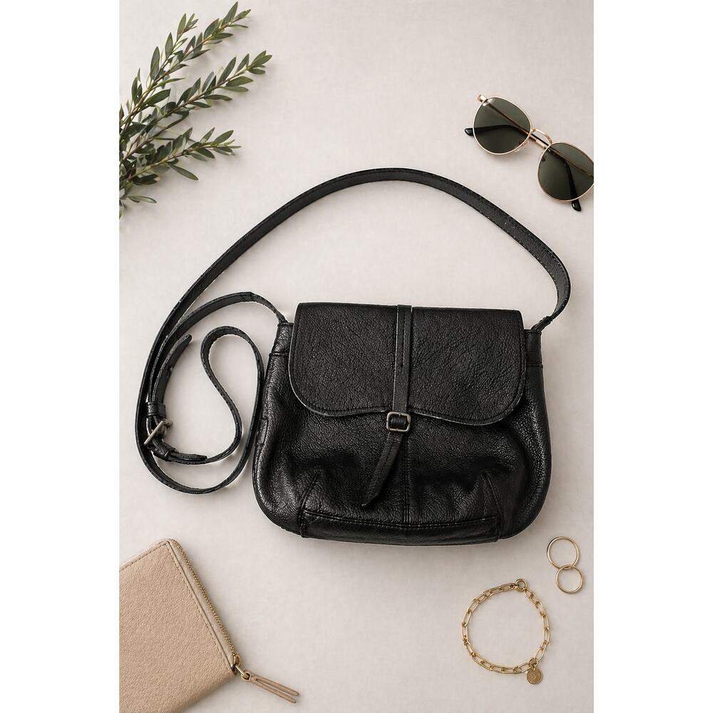BRADLEY LONDON Black Pebbled Leather Crossbody Bag Adjustable Strap